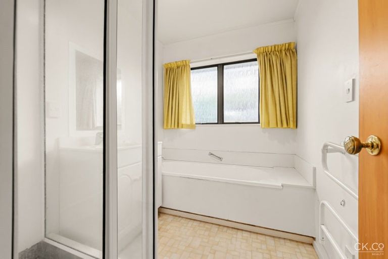 Photo of property in 20a Bauchop Road, Waterloo, Lower Hutt, 5011