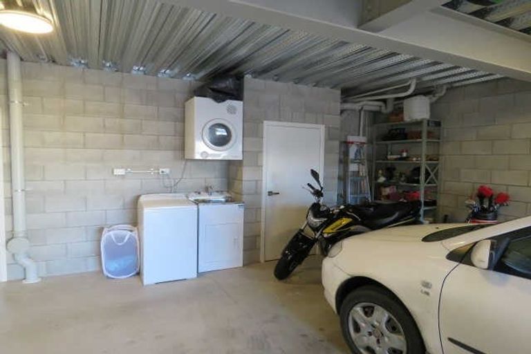 Photo of property in 7u5 Vialou Street, Hamilton Central, Hamilton, 3204