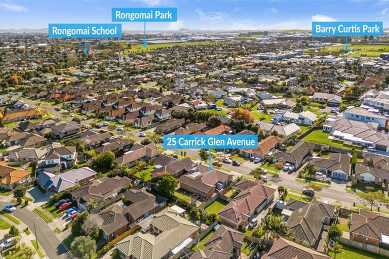 Photo of property in 25 Carrick Glen Avenue, Flat Bush, Auckland, 2019
