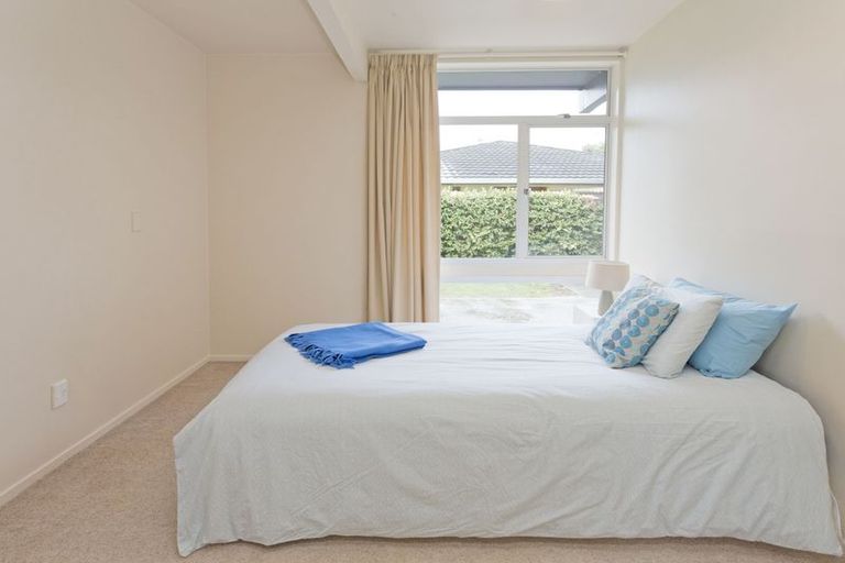 Photo of property in 6 Rochester Street, Awapuni, Palmerston North, 4412