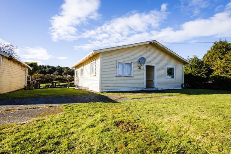 Photo of property in 28 Butlers Road, Ruatapu, Hokitika, 7883
