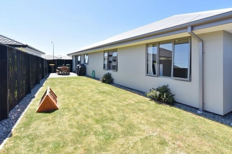 Photo of property in 35 Candy Crescent, Kaiapoi, 7630