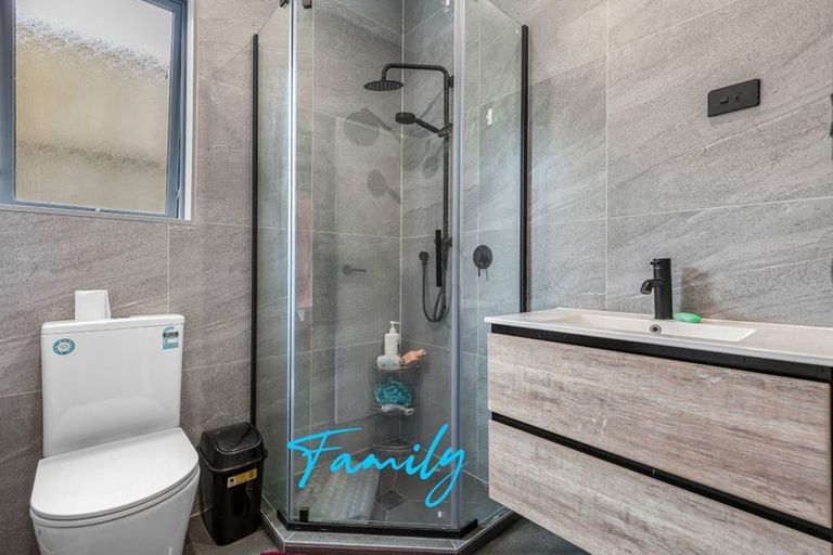 Photo of property in 20 Rongomai Street, Helensville, 0800