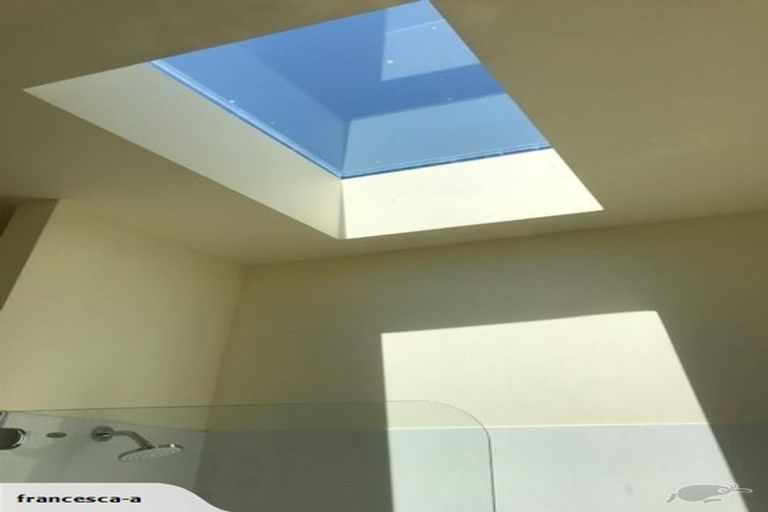 Photo of property in Pirie Street Townhouses, 11/35u Pirie Street, Mount Victoria, Wellington, 6011
