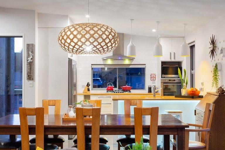 Photo of property in 261 Lakes Boulevard, Pyes Pa, Tauranga, 3112