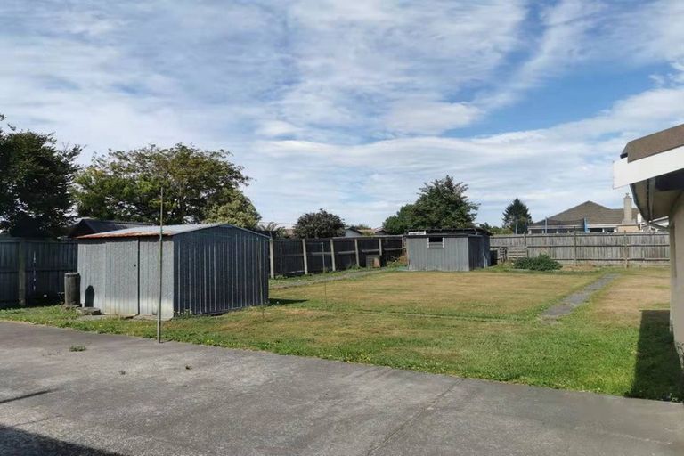 Photo of property in 18 Seymour Street, Hornby, Christchurch, 8042