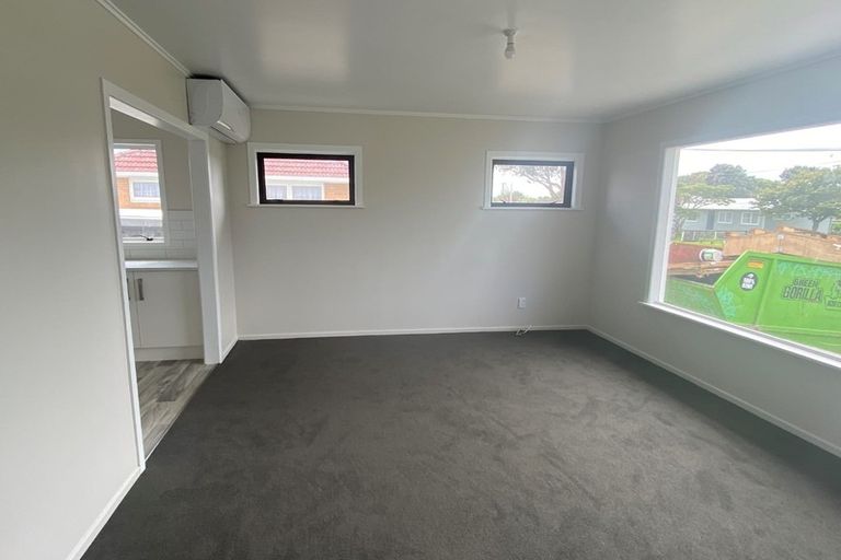 Photo of property in 23 Haddon Street, Mangere East, Auckland, 2024
