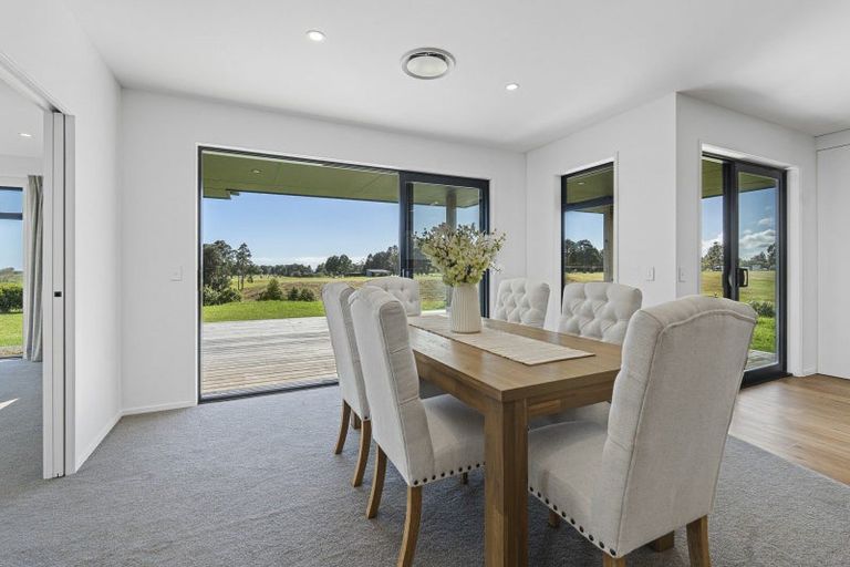 Photo of property in 1356a South Road, Kaitake, New Plymouth, 4374