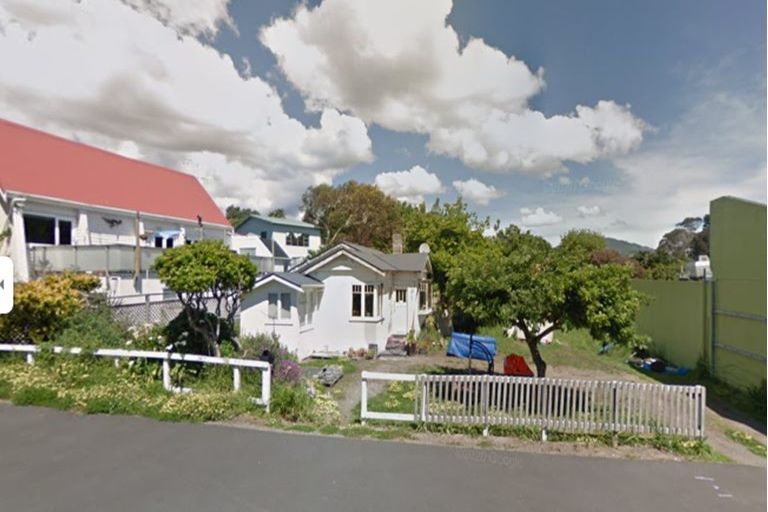 Photo of property in 36 Poplar Avenue, Raumati South, Paraparaumu, 5032
