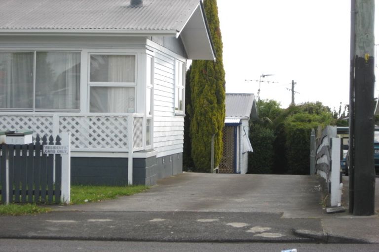 Photo of property in 128a Porchester Road, Papakura, 2110
