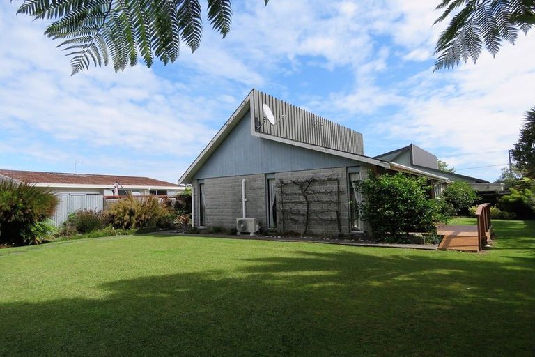 Photo of property in 39 Domett Street, Westport, 7825