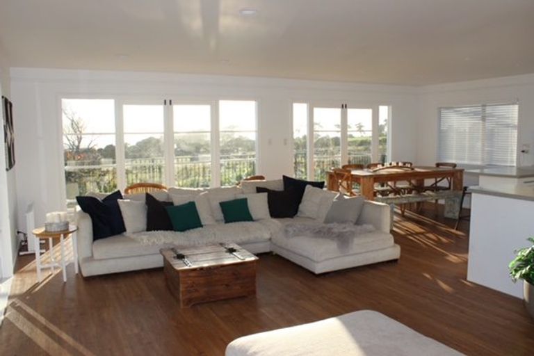 Photo of property in 117b Parakawai Road, Mahia, 4198