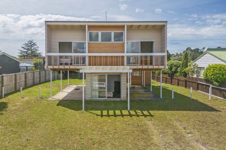 Photo of property in 15 Sheppard Avenue, Pauanui, Hikuai, 3579