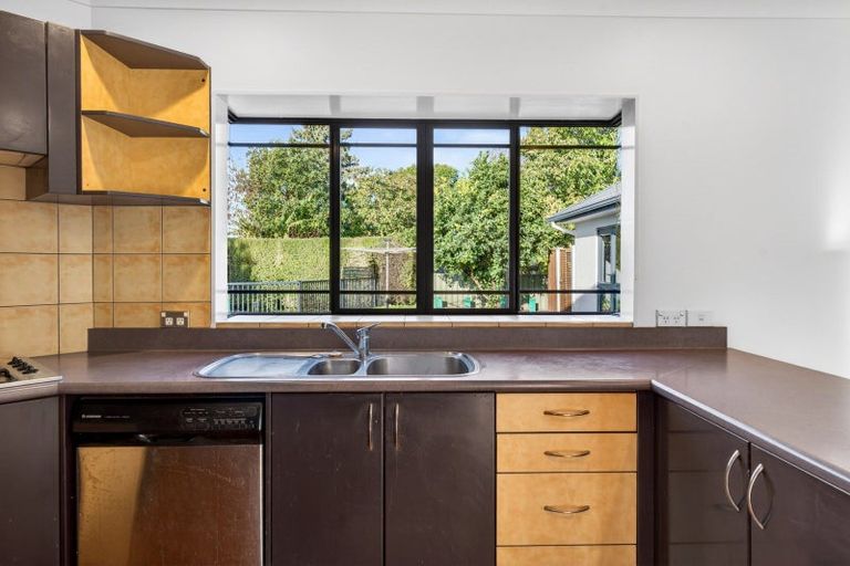 Photo of property in 12 Brown Street, Taradale, Napier, 4112