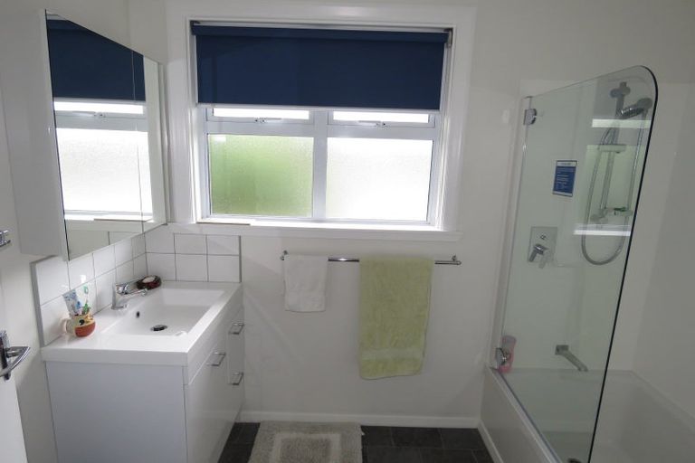 Photo of property in 77 Domett Street, Westport, 7825