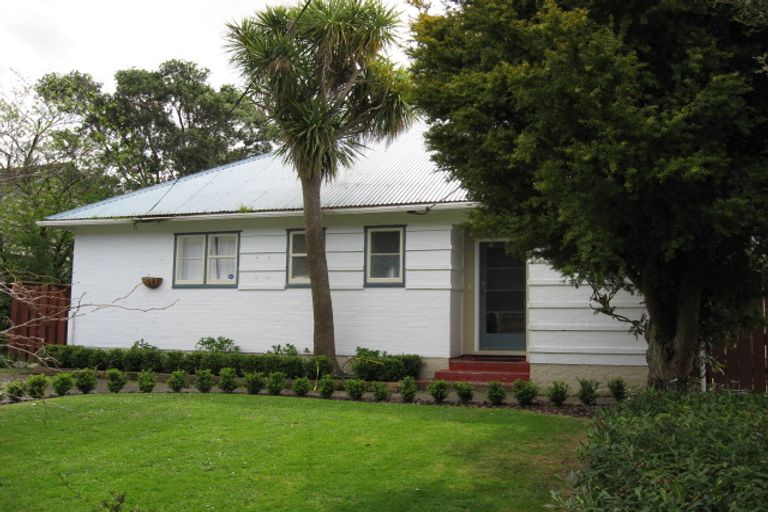 Photo of property in 12 Freyberg Street, Waterloo, Lower Hutt, 5011