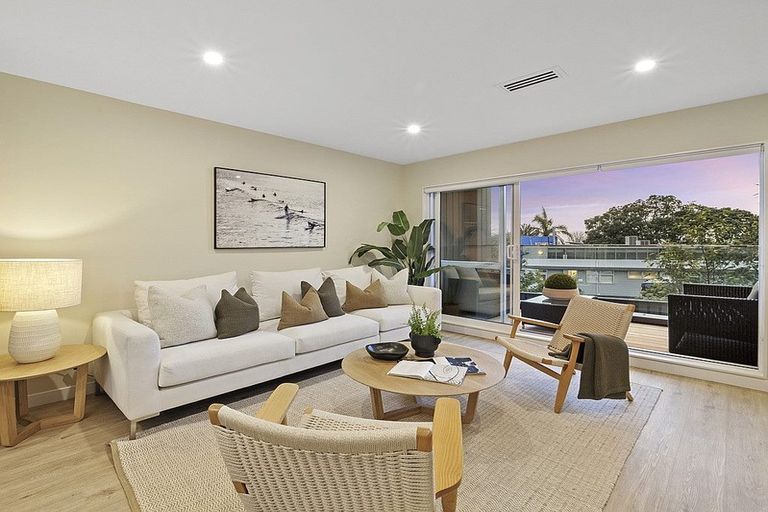Photo of property in 6/4 Jutland Road, Hauraki, Auckland, 0622