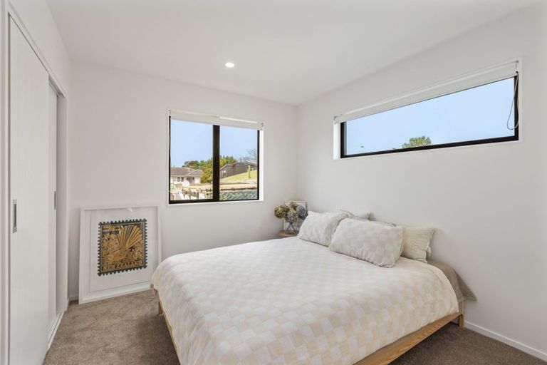 Photo of property in 133b Lancaster Road, Beach Haven, Auckland, 0626