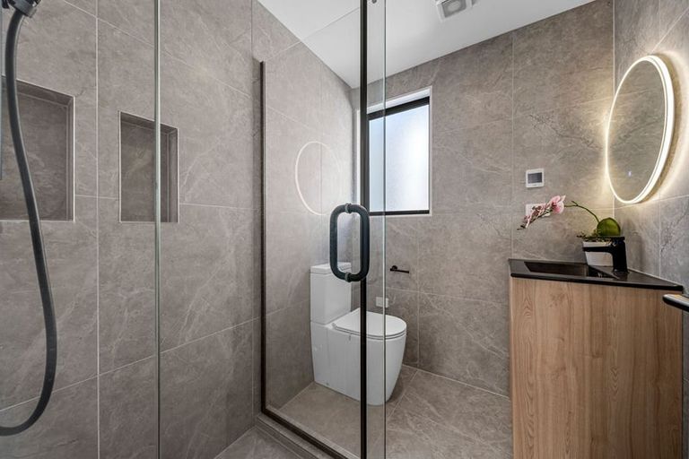 Photo of property in 5b Lomond Street, Takapuna, Auckland, 0622