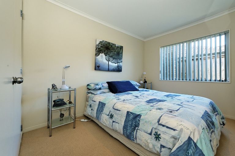 Photo of property in 37 Espalier Drive, Henderson, Auckland, 0612