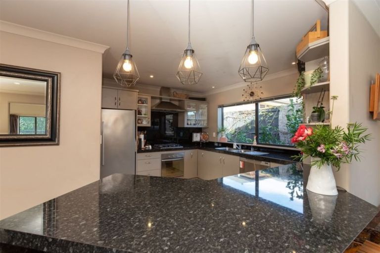 Photo of property in 14 Tarrango Way, Rototuna, Hamilton, 3210