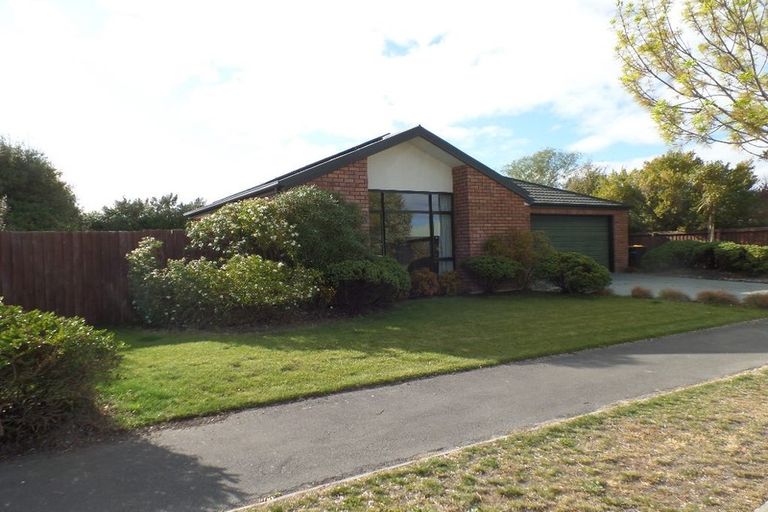 Photo of property in 16 Kohi Drive, Parklands, Christchurch, 8083