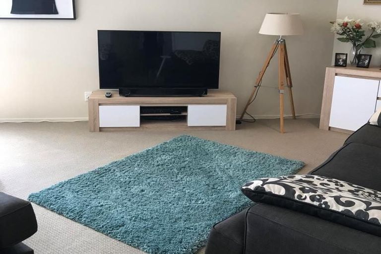 Photo of property in 4-u27 Seaview Road, Paraparaumu Beach, Paraparaumu, 5032