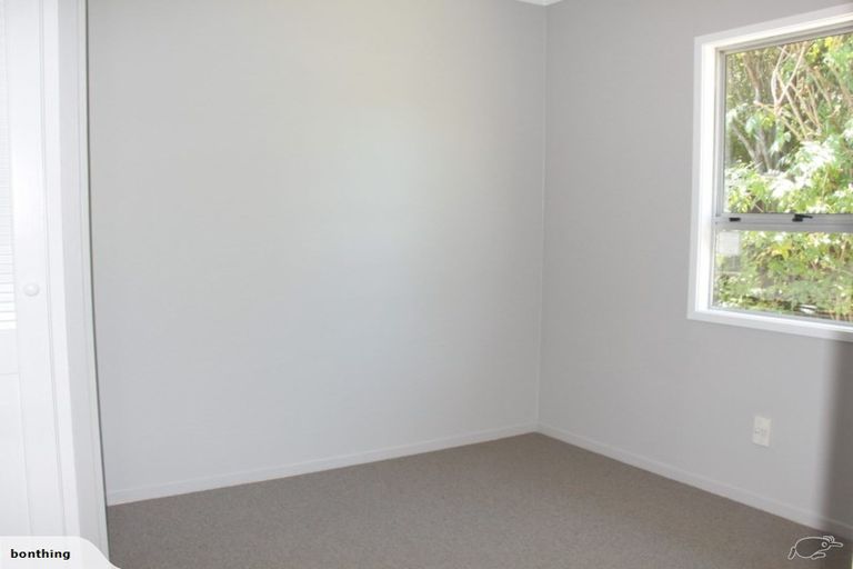 Photo of property in 11 Glenbury Place, Massey, Auckland, 0614