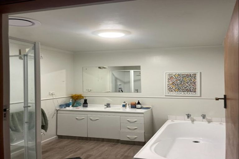Photo of property in 23 Salford Street, Windsor, Invercargill, 9810