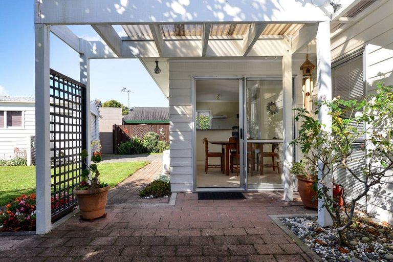 Photo of property in 35 Halyard Close, Flagstaff, Hamilton, 3210