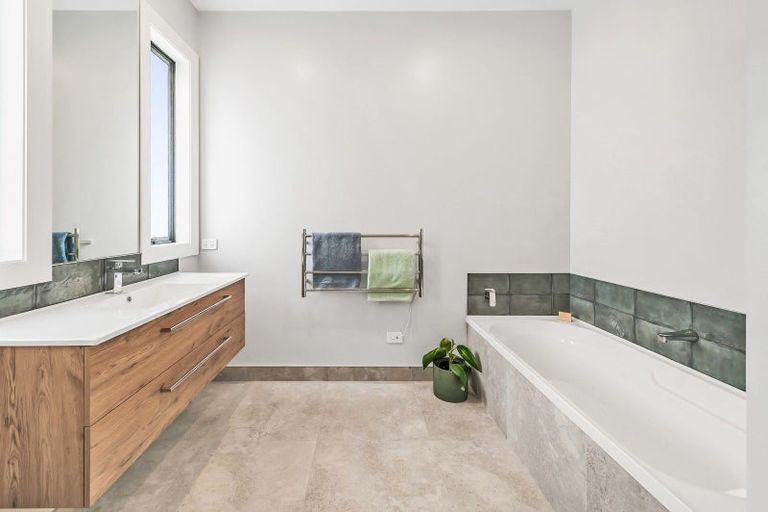 Photo of property in 128 Yaxleys Road, Loburn, Rangiora, 7473