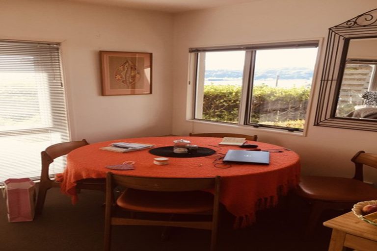 Photo of property in 2u1 Grafton Road, Roseneath, Wellington, 6011