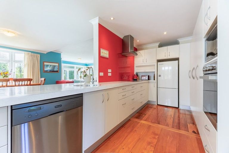 Photo of property in 46 School Road, Te Horo, Otaki, 5582