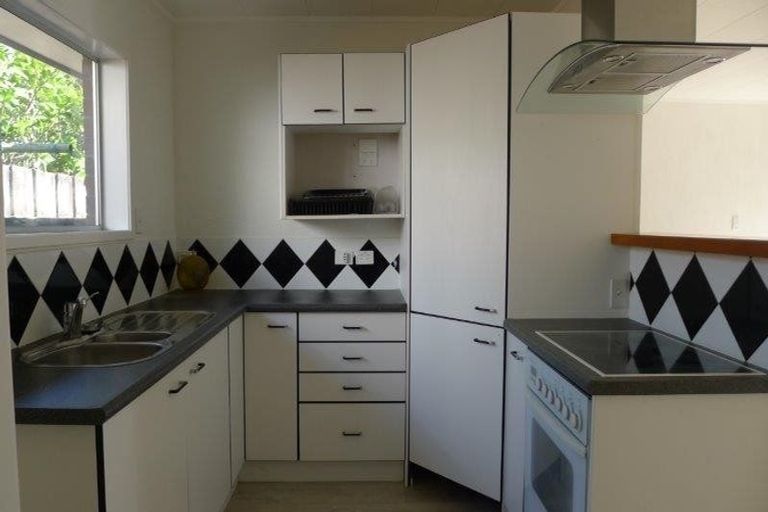 Photo of property in 2/274 Hibiscus Coast Highway, Orewa, 0931