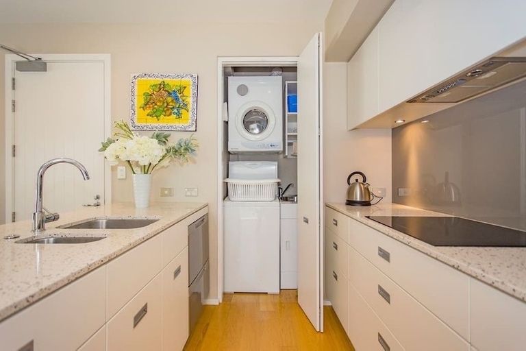 Photo of property in 1/77 Carlton Mill Road, Merivale, Christchurch, 8014