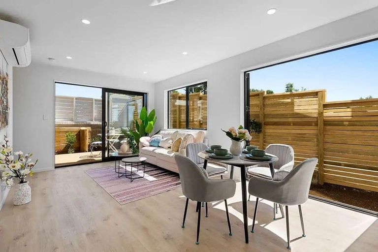 Photo of property in 18 Mataura Place, Clover Park, Auckland, 2019