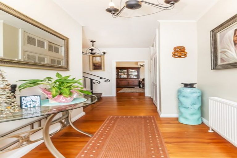 Photo of property in 43 Tireti Road, Titahi Bay, Porirua, 5022