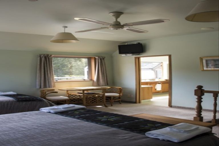Photo of property in 96 Hau Hau Road, Blue Spur, Hokitika, 7882