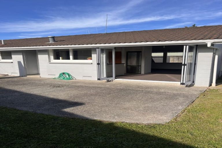 Photo of property in 28 Michael Avenue, Dinsdale, Hamilton, 3204