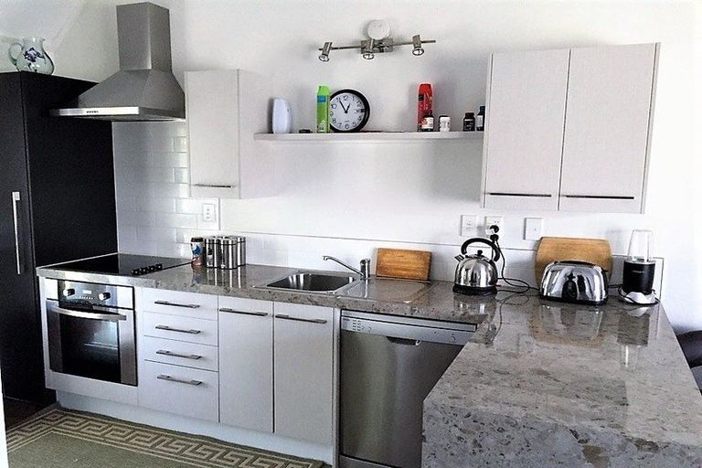 Photo of property in 13/58 Manuroa Road, Takanini, 2112