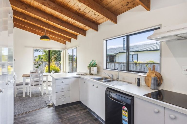 Photo of property in 50 Langdale Avenue, Paraparaumu, 5032