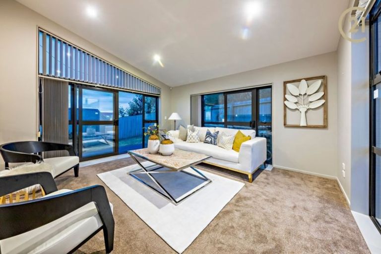 Photo of property in 147 Keri Vista Rise, Papakura, 2110