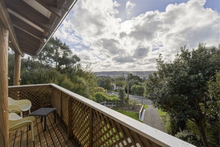 Photo of property in 103 Mount View Road, Bastia Hill, Whanganui, 4500