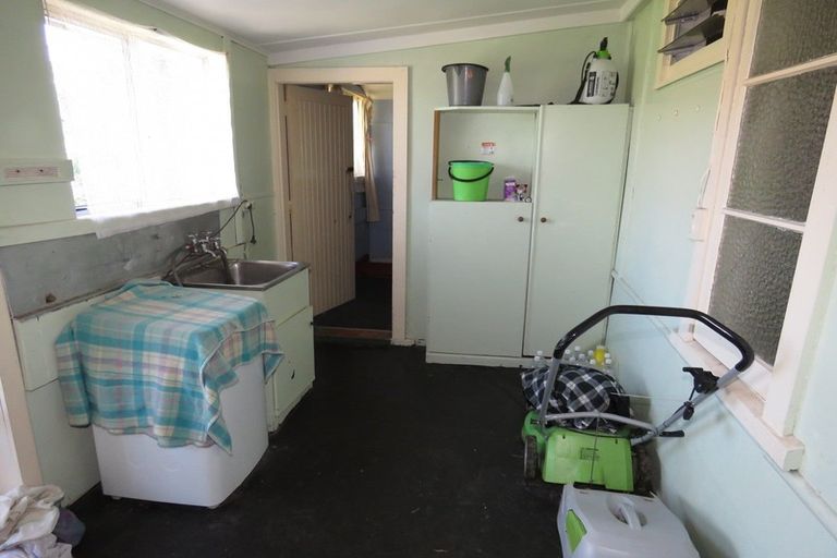 Photo of property in 120 Derby Street, Westport, 7825