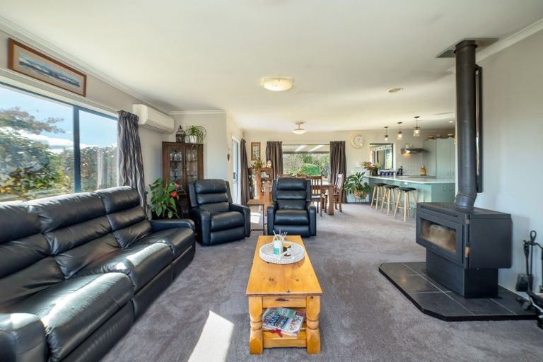 Photo of property in 4 Endelave Way, Carterton, 5713
