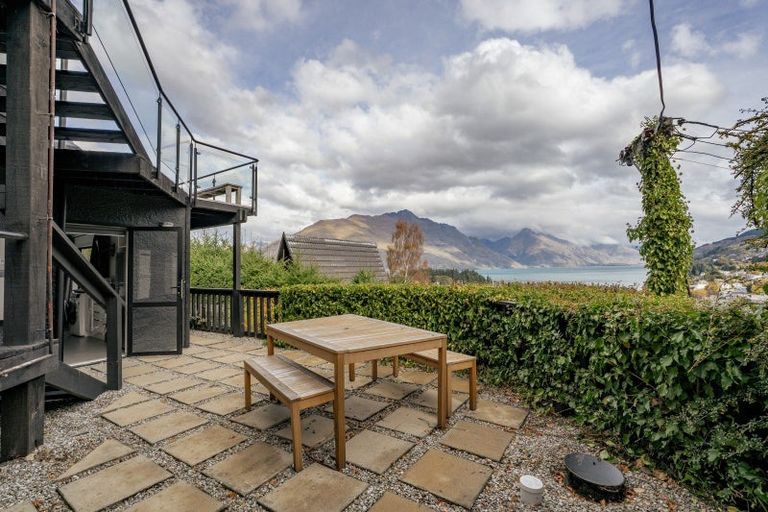 Photo of property in 13 Malaghan Street, Queenstown, 9300