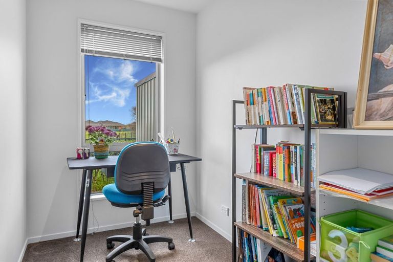 Photo of property in 7a Somerville Crescent, Aidanfield, Christchurch, 8025