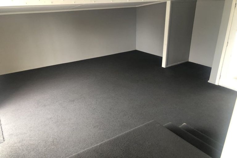 Photo of property in 24 Yvonne Street, Melville, Hamilton, 3206