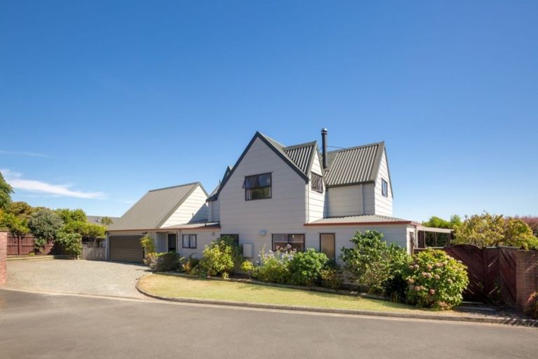 Photo of property in 16 Selbourne Avenue, Richmond, 7020