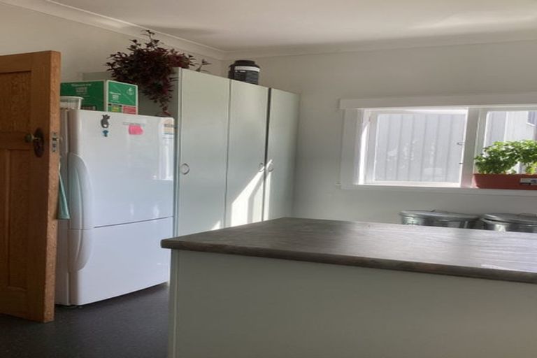 Photo of property in 29 Thompson Street, Mount Cook, Wellington, 6011